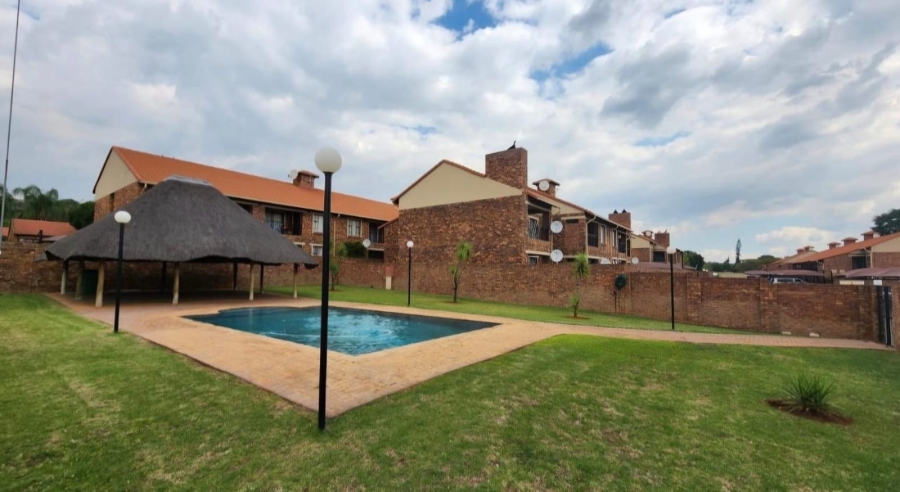 2 Bedroom Property for Sale in Montana Gauteng