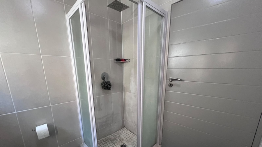 2 Bedroom Property for Sale in Carlswald Gauteng