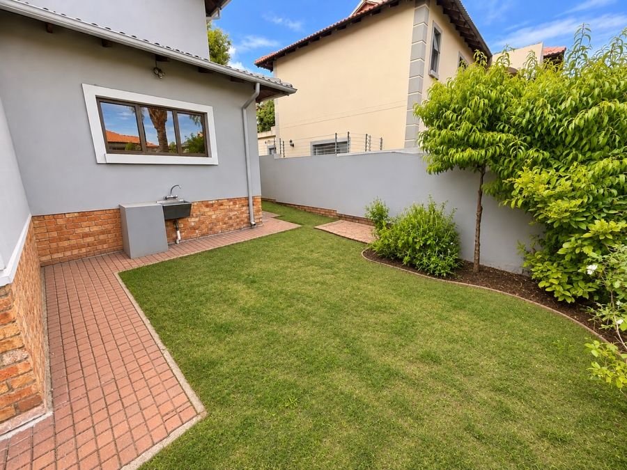 4 Bedroom Property for Sale in Kyalami Glen Estate Gauteng