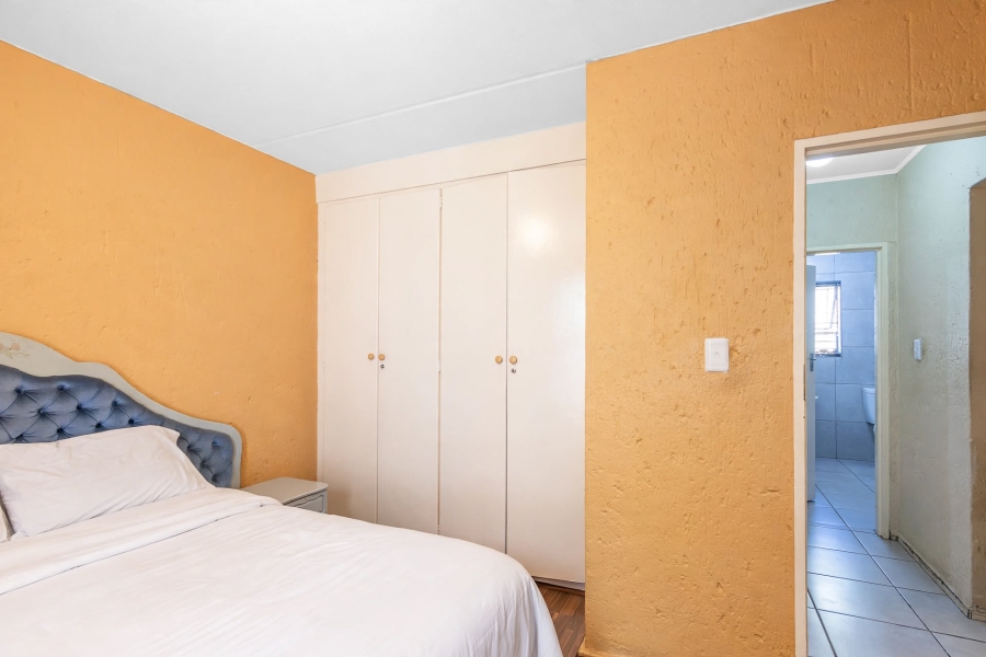 2 Bedroom Property for Sale in Vorna Valley Gauteng