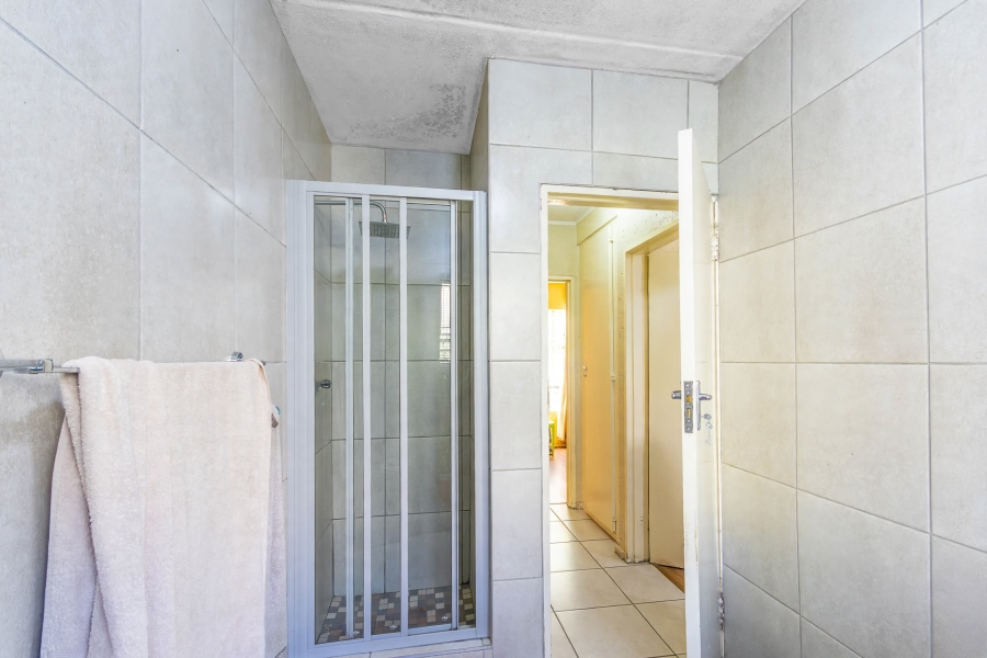 2 Bedroom Property for Sale in Vorna Valley Gauteng