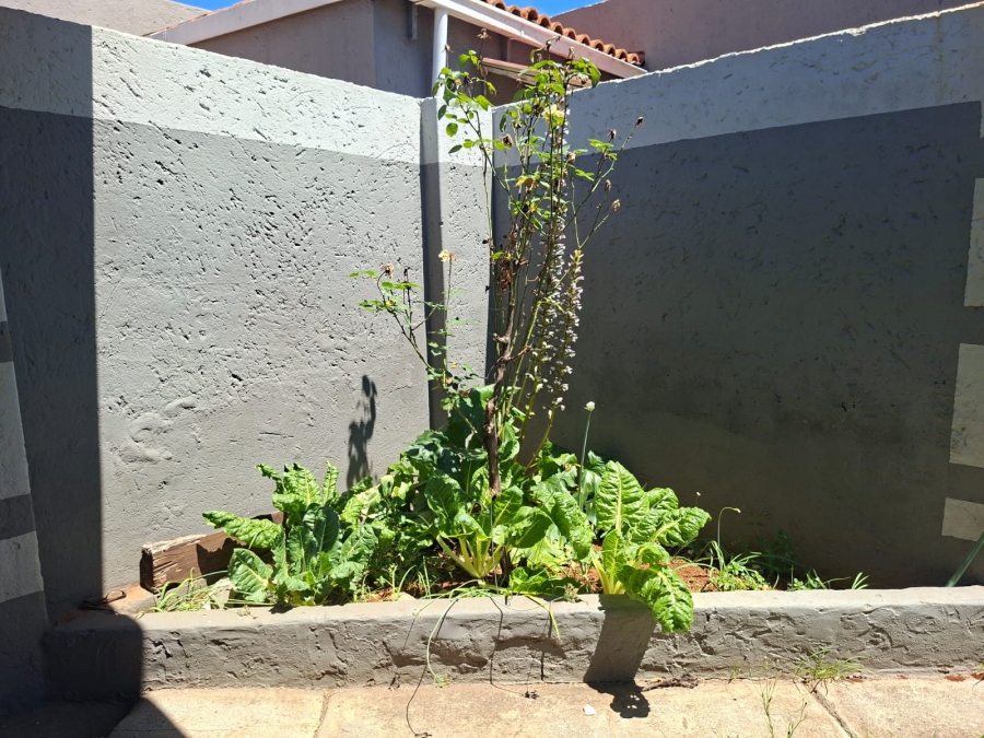 3 Bedroom Property for Sale in Klopperpark Gauteng