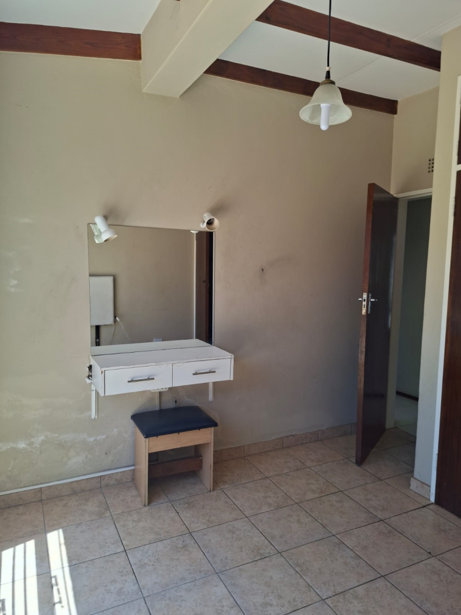 3 Bedroom Property for Sale in Klopperpark Gauteng