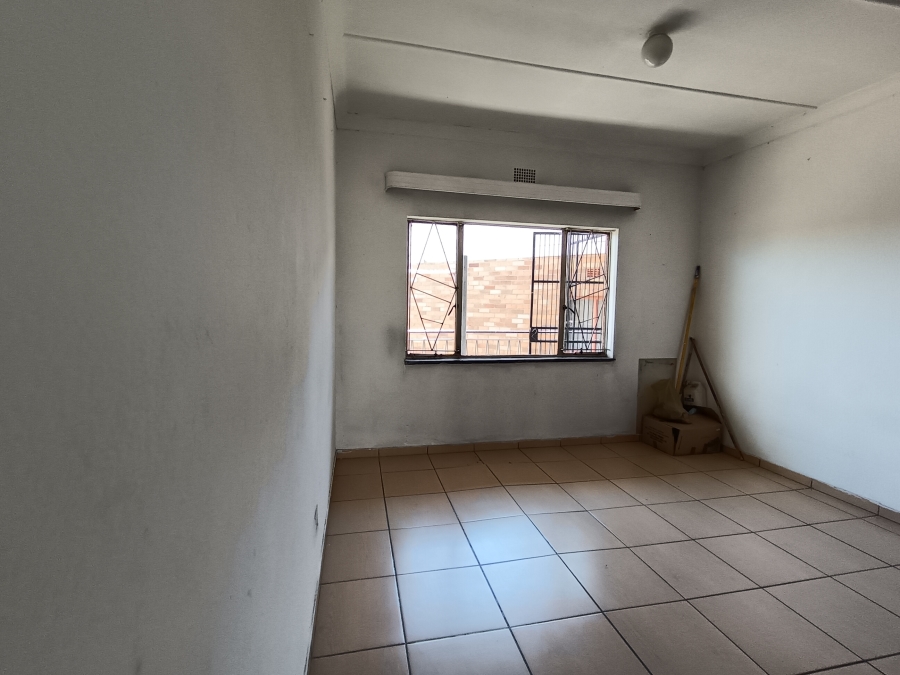 2 Bedroom Property for Sale in Elsburg Gauteng