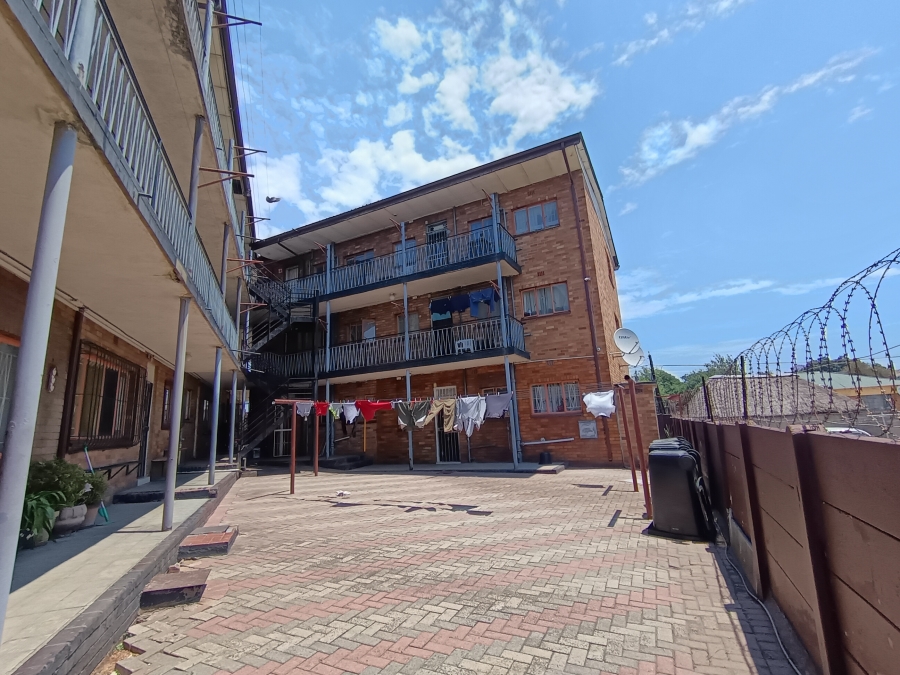 2 Bedroom Property for Sale in Elsburg Gauteng