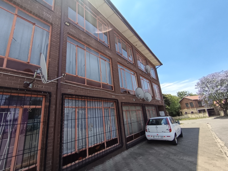 2 Bedroom Property for Sale in Elsburg Gauteng