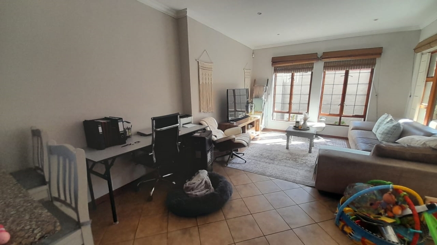 To Let 3 Bedroom Property for Rent in Olympus AH Gauteng