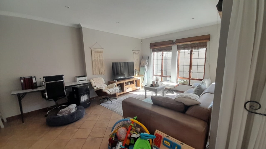 To Let 3 Bedroom Property for Rent in Olympus AH Gauteng