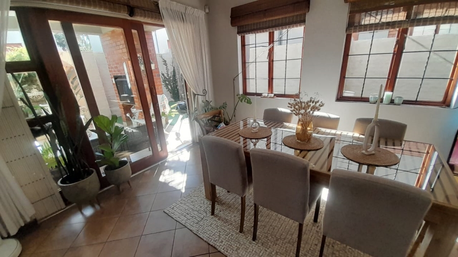 To Let 3 Bedroom Property for Rent in Olympus AH Gauteng
