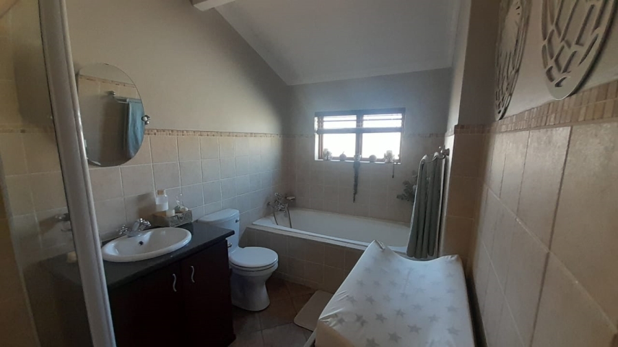 To Let 3 Bedroom Property for Rent in Olympus AH Gauteng