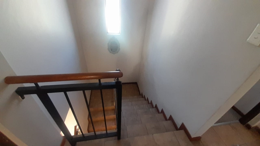 To Let 3 Bedroom Property for Rent in Olympus AH Gauteng