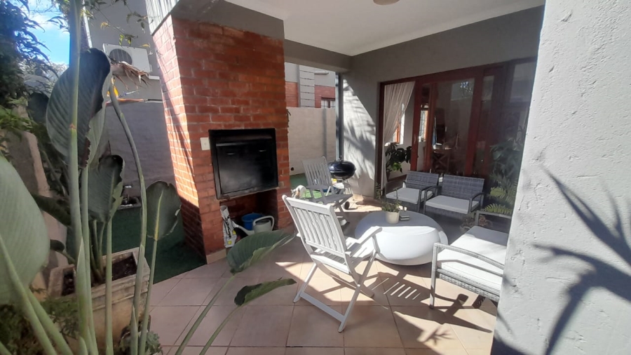 To Let 3 Bedroom Property for Rent in Olympus AH Gauteng