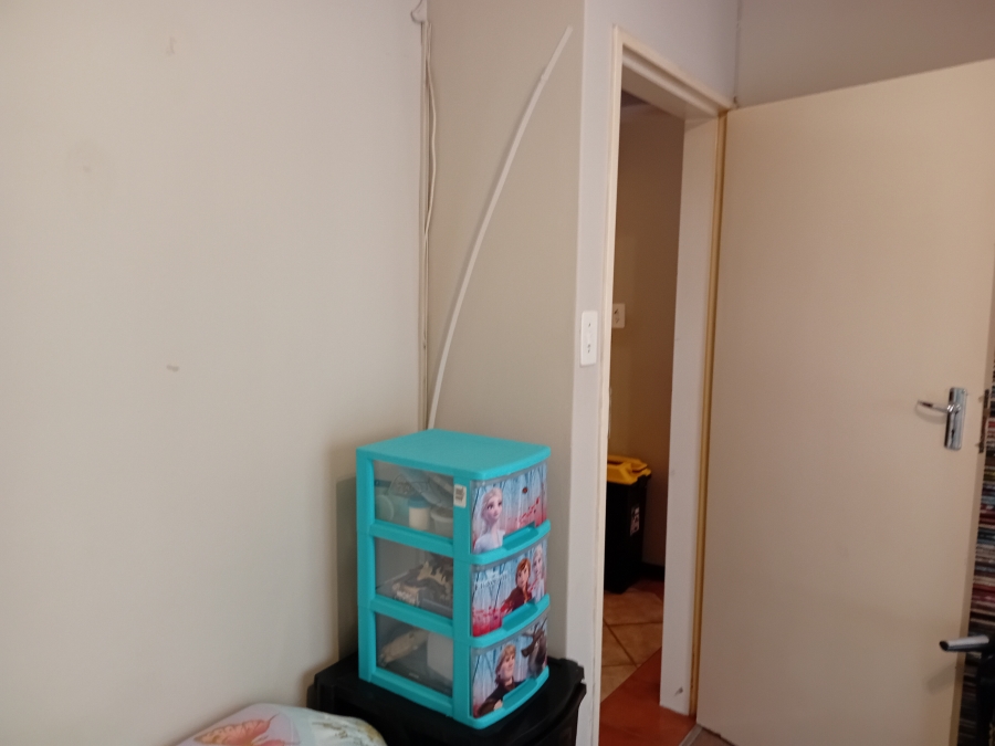 To Let 2 Bedroom Property for Rent in Olympus AH Gauteng