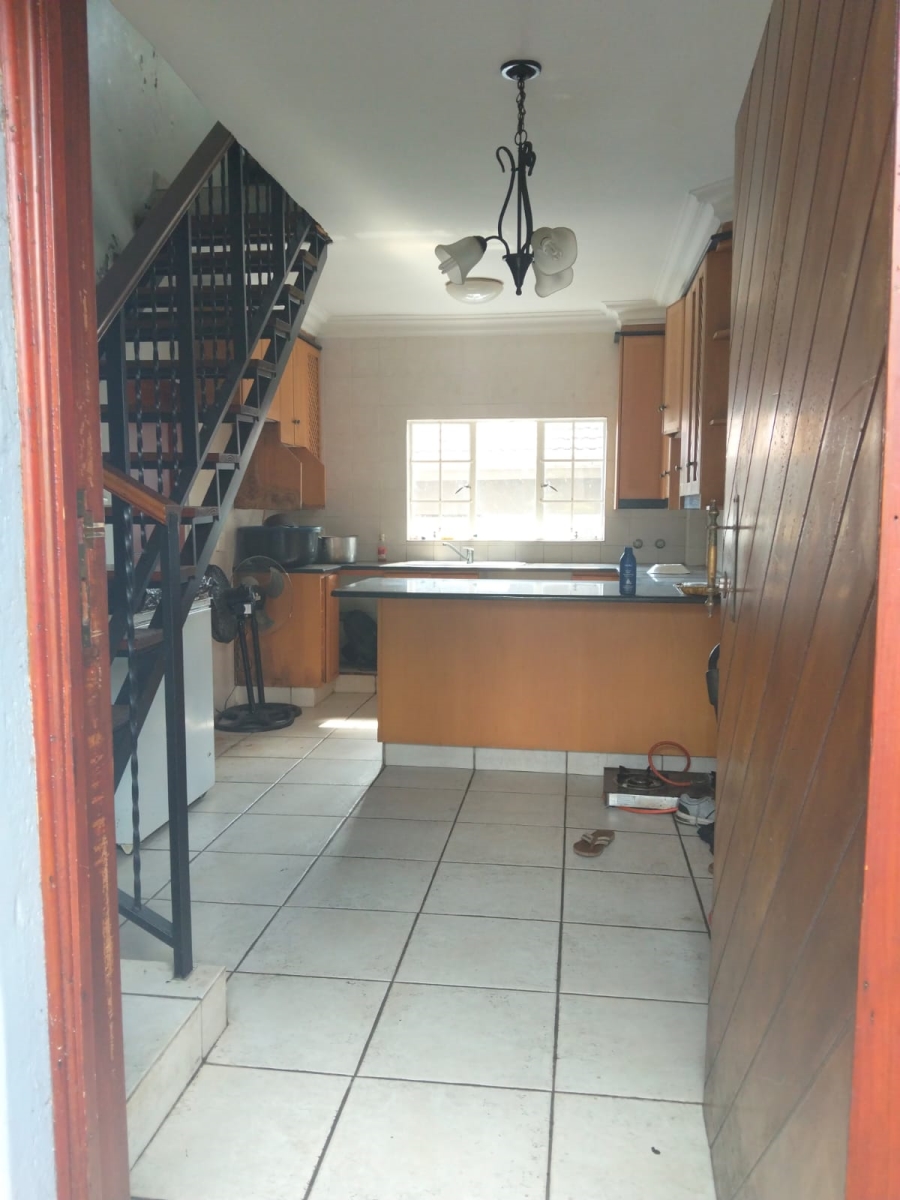4 Bedroom Property for Sale in Eldo Glen Gauteng