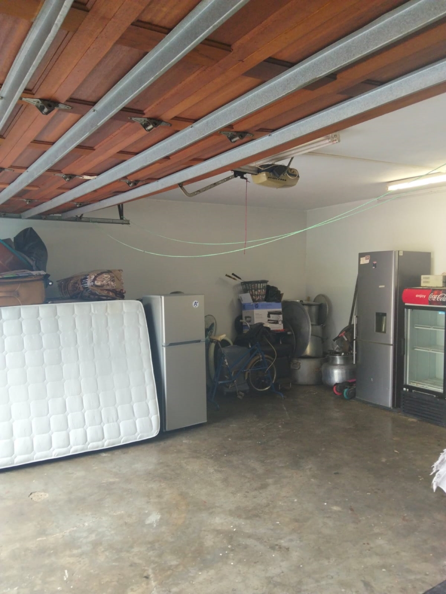 4 Bedroom Property for Sale in Eldo Glen Gauteng