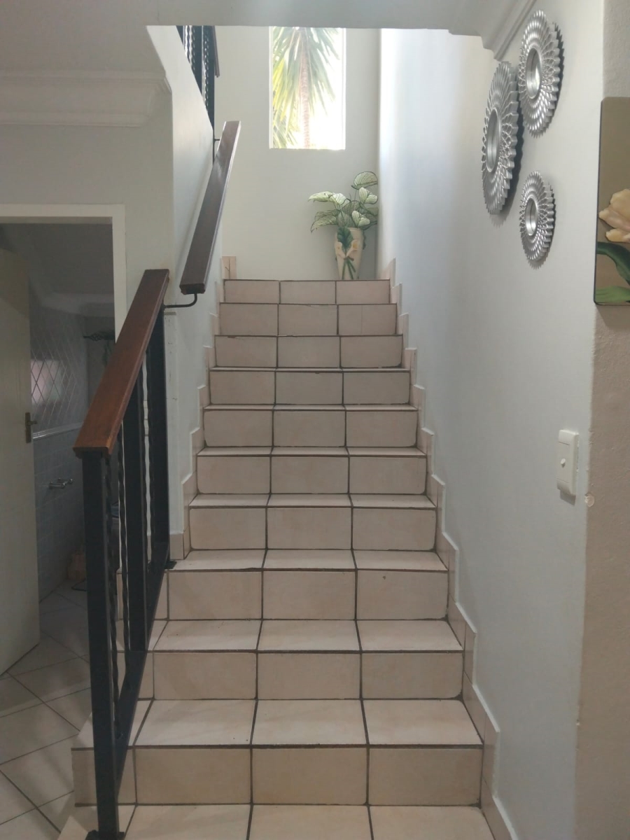 4 Bedroom Property for Sale in Eldo Glen Gauteng
