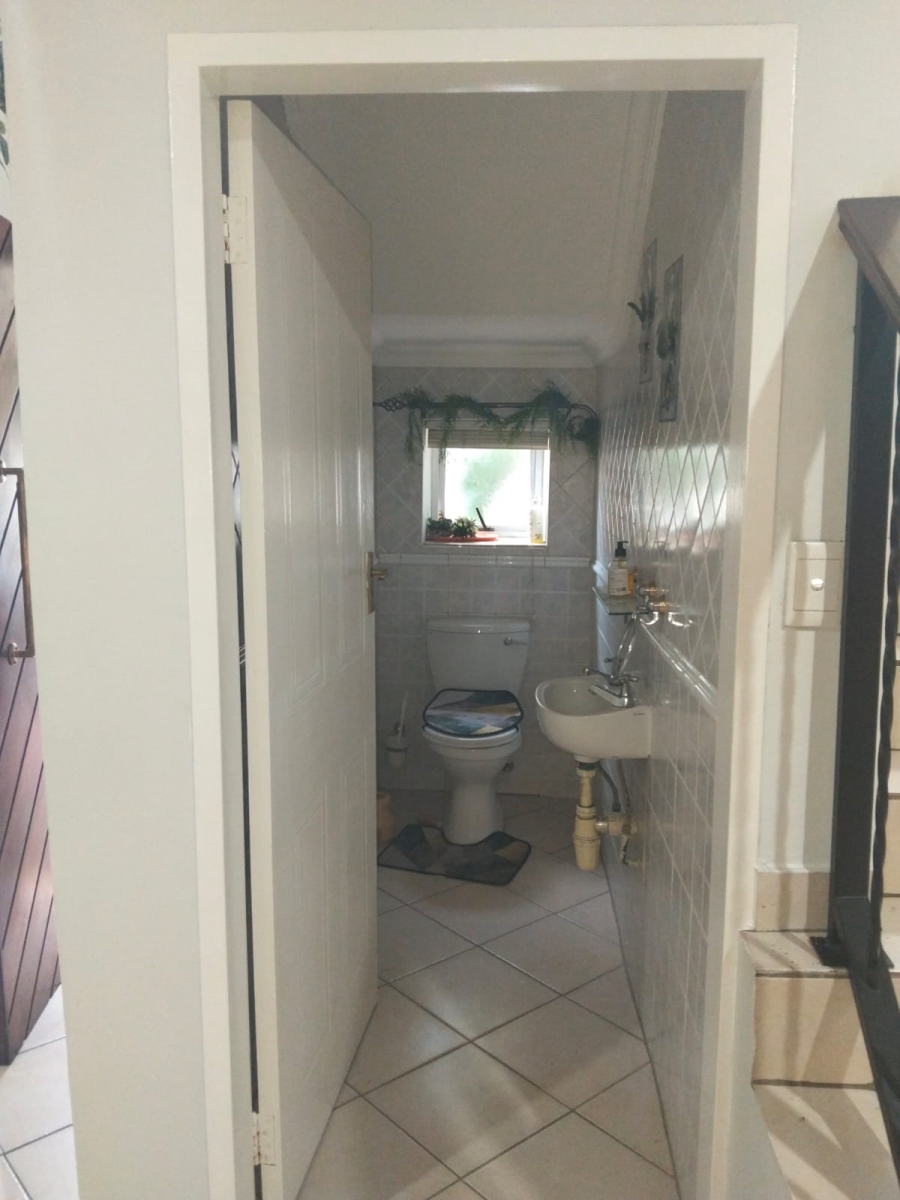4 Bedroom Property for Sale in Eldo Glen Gauteng