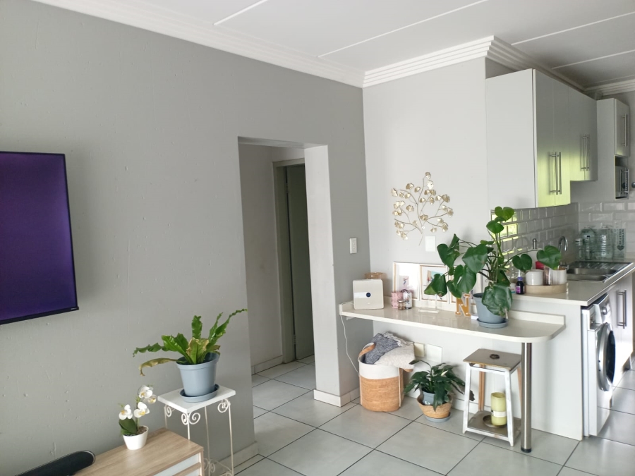 2 Bedroom Property for Sale in Jansenpark Gauteng