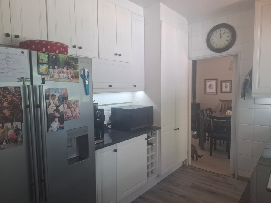 3 Bedroom Property for Sale in Highway Gardens Gauteng