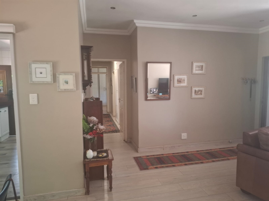 3 Bedroom Property for Sale in Highway Gardens Gauteng