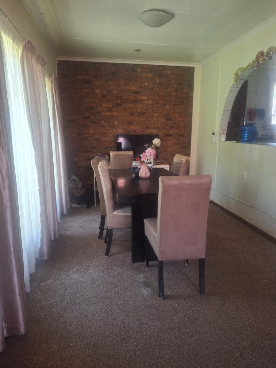 To Let 2 Bedroom Property for Rent in Edendale Gauteng