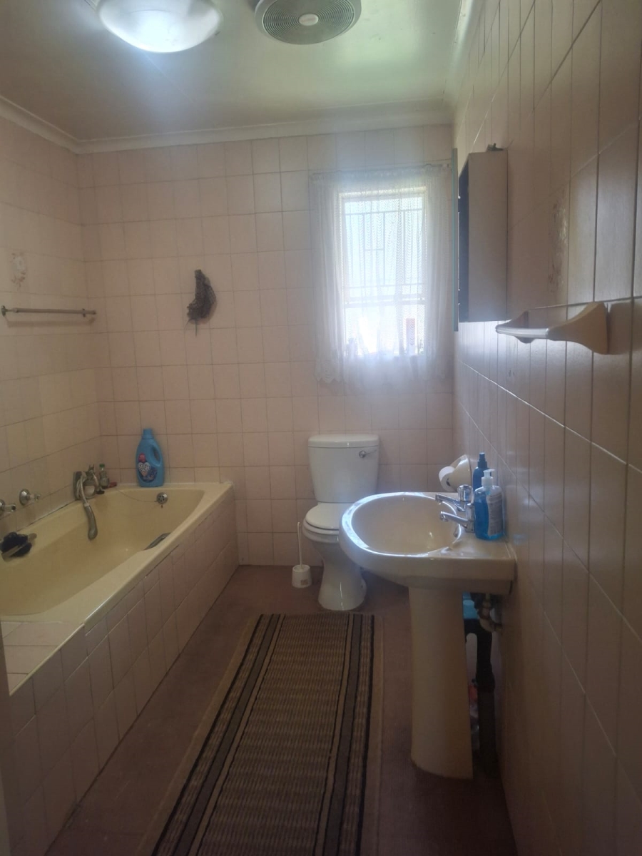 To Let 2 Bedroom Property for Rent in Edendale Gauteng
