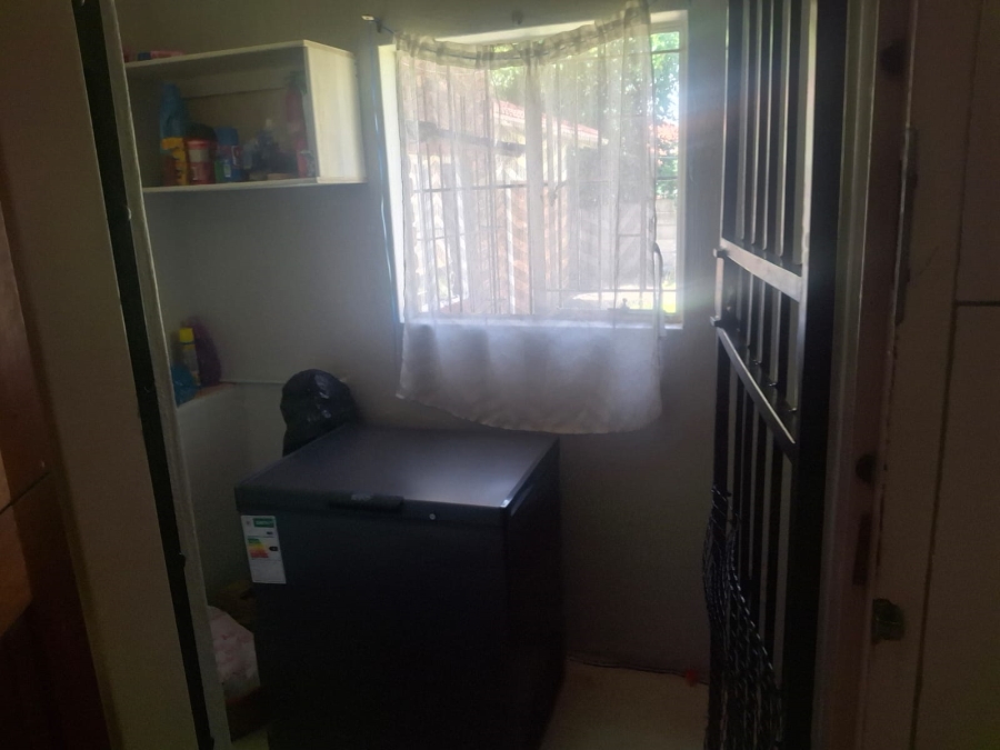 To Let 2 Bedroom Property for Rent in Edendale Gauteng