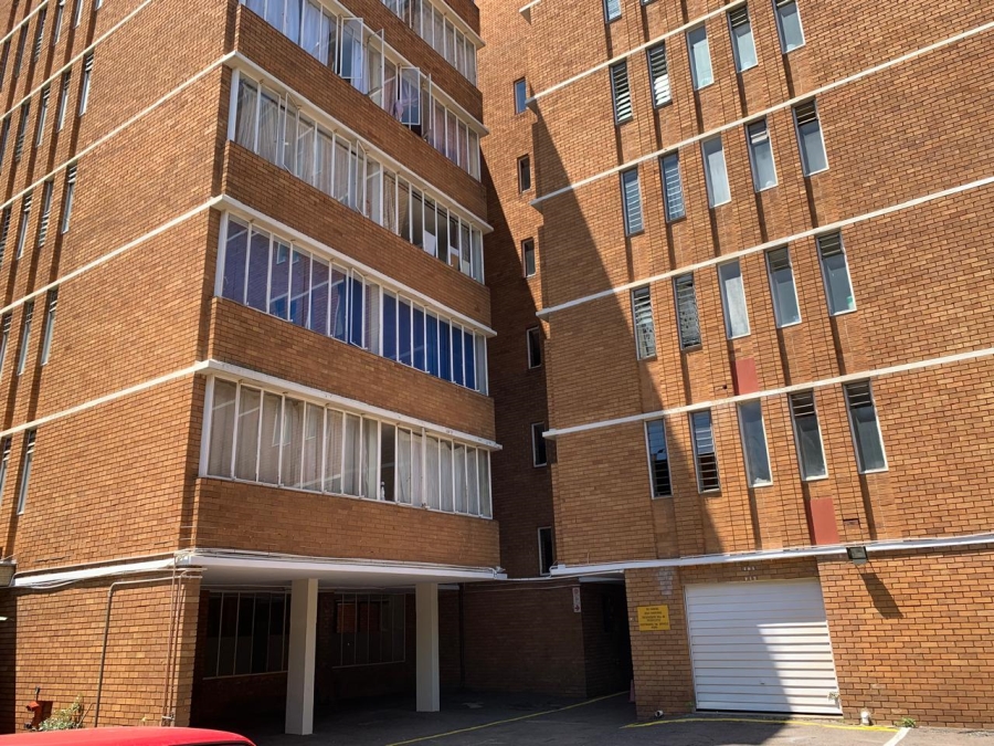 2 Bedroom Property for Sale in Sunnyside Gauteng
