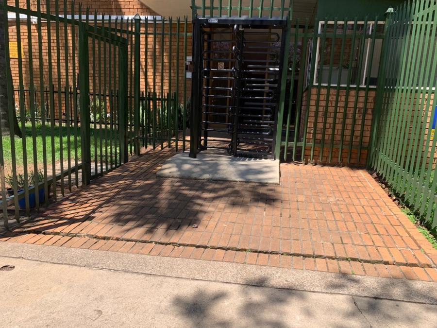 2 Bedroom Property for Sale in Sunnyside Gauteng
