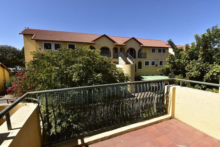 To Let 1 Bedroom Property for Rent in Northgate Gauteng