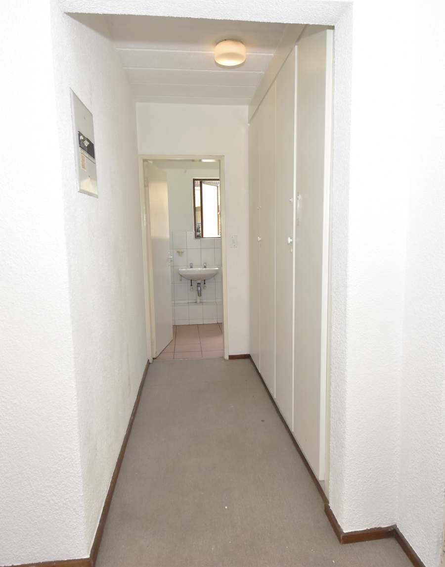 To Let 1 Bedroom Property for Rent in Northgate Gauteng