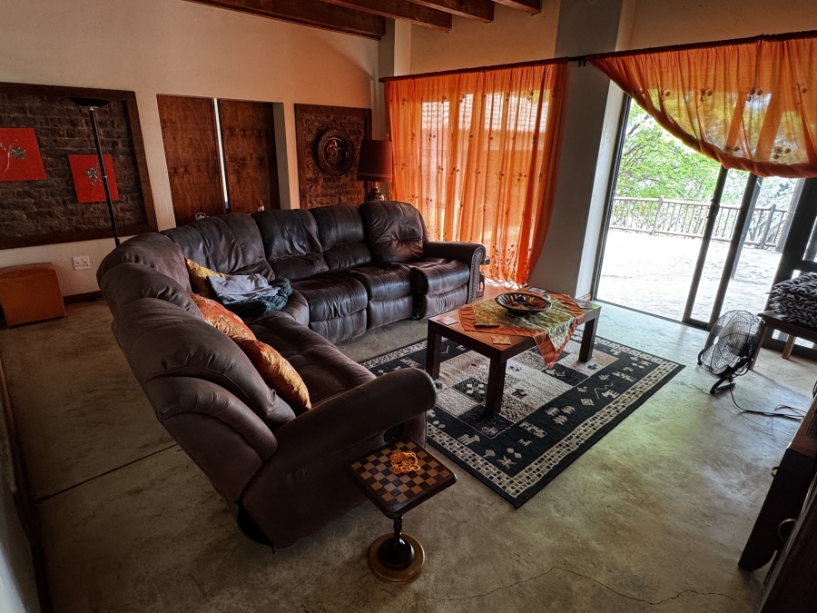5 Bedroom Property for Sale in Buffelsdrift A H Gauteng