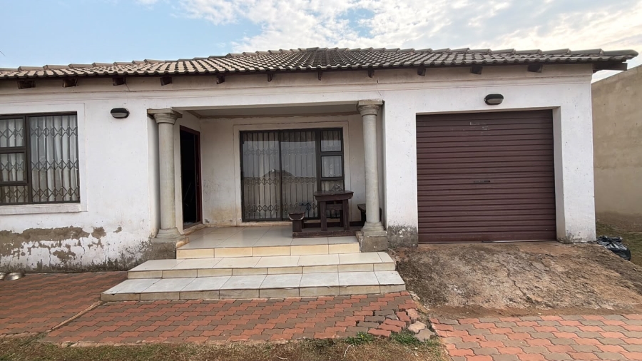 3 Bedroom Property for Sale in Vosloorus Ext 2 Gauteng