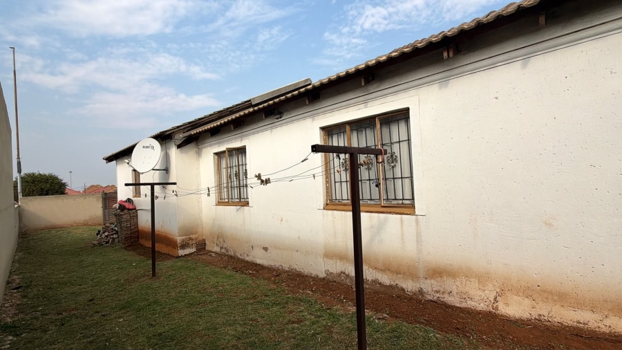 3 Bedroom Property for Sale in Vosloorus Ext 2 Gauteng