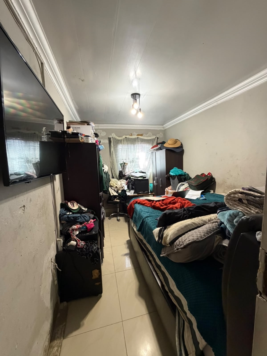 4 Bedroom Property for Sale in Etwatwa Gauteng