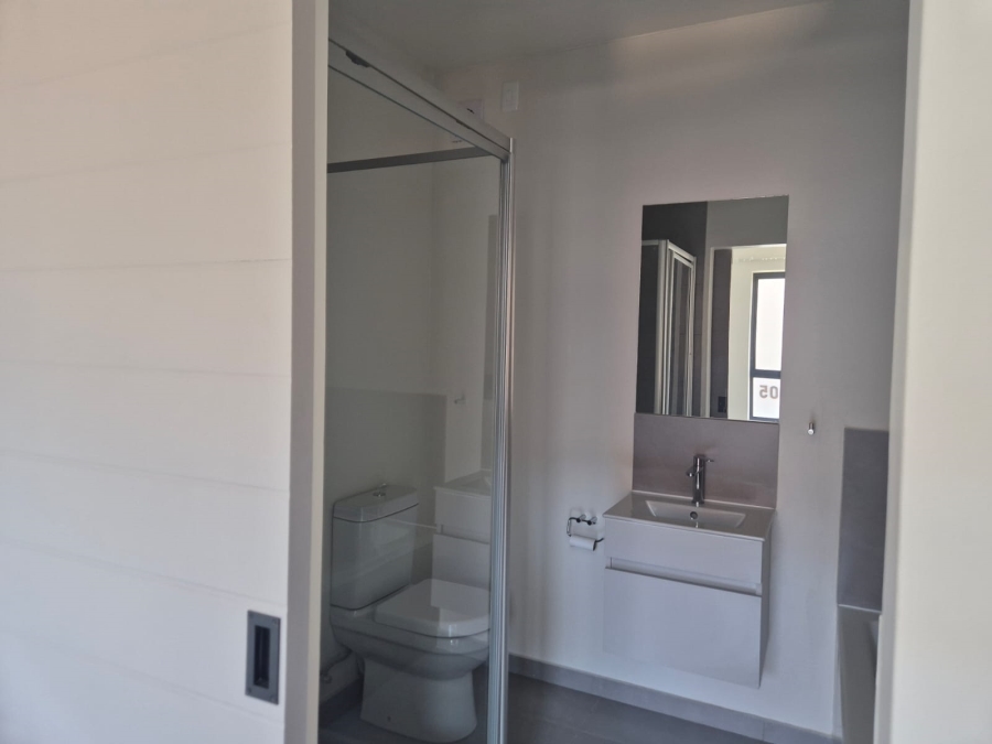 To Let 2 Bedroom Property for Rent in Vorna Valley Gauteng