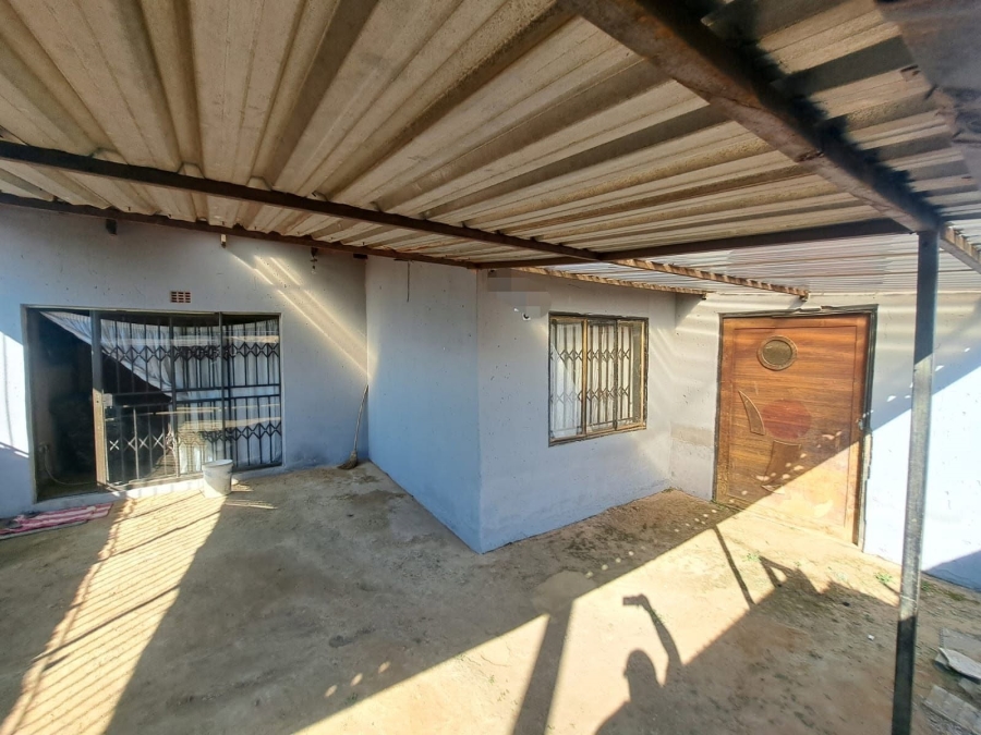 2 Bedroom Property for Sale in Orange Farm Gauteng