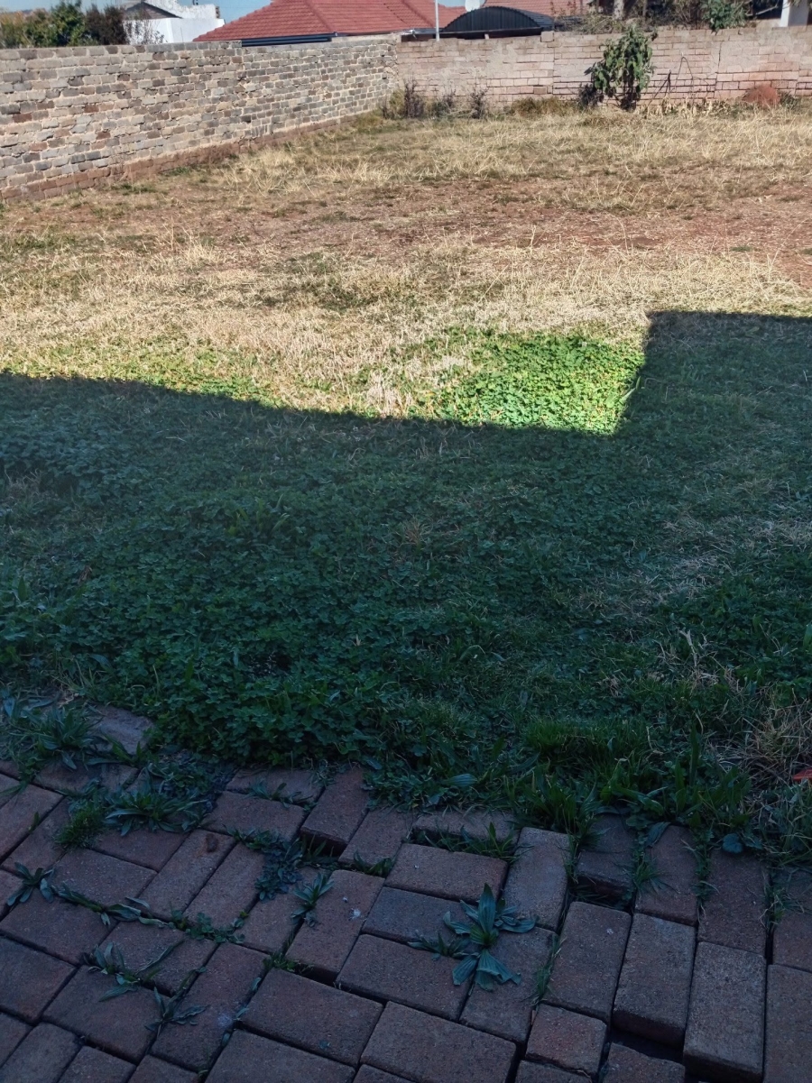 2 Bedroom Property for Sale in Lawley Gauteng