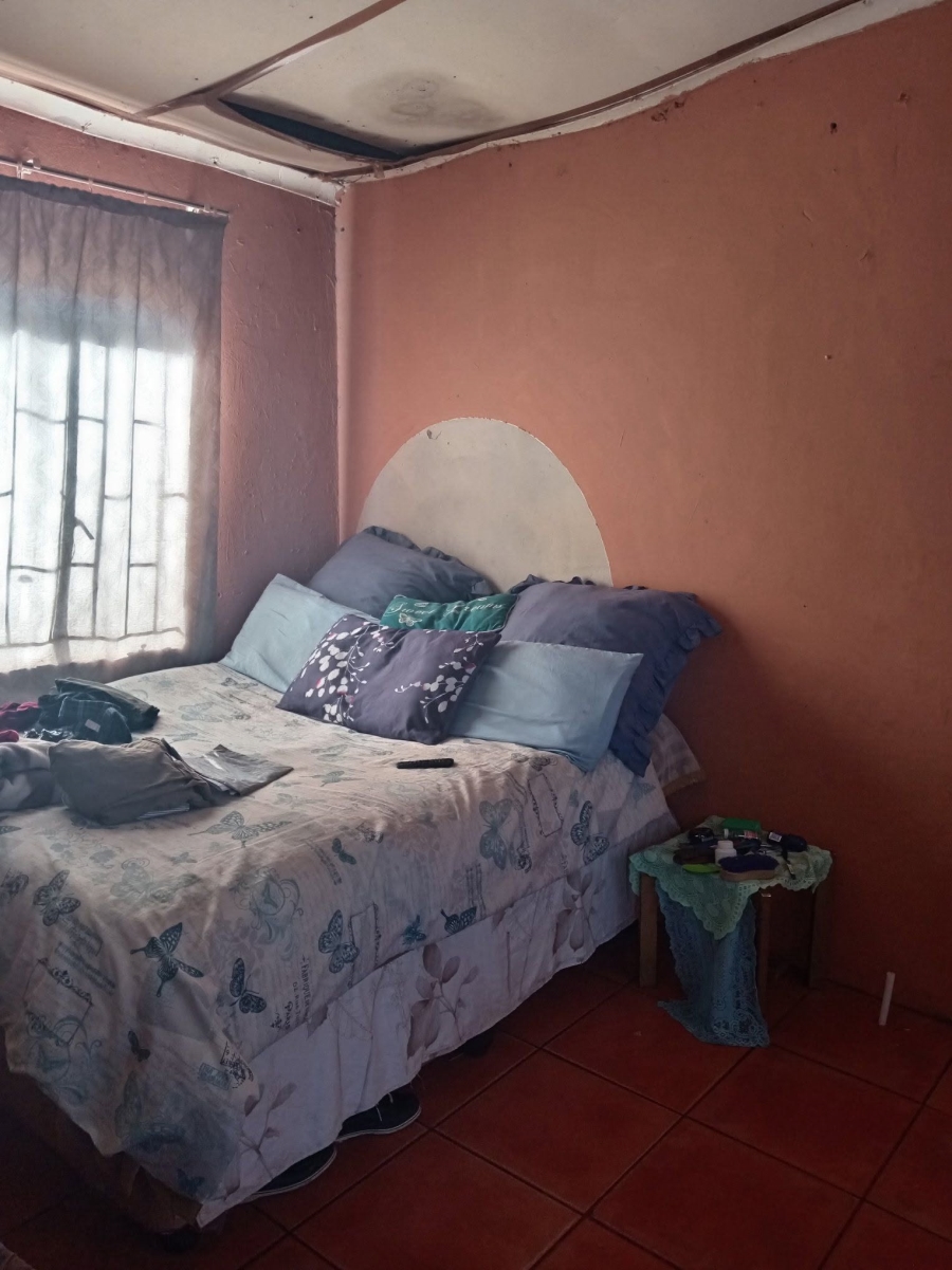 2 Bedroom Property for Sale in Lawley Gauteng