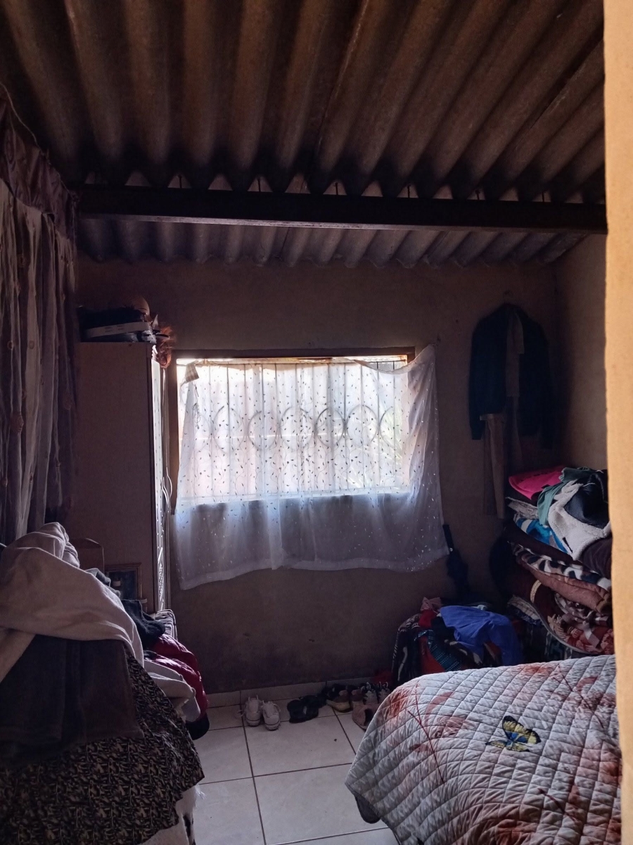 1 Bedroom Property for Sale in Lakeside Estates Gauteng