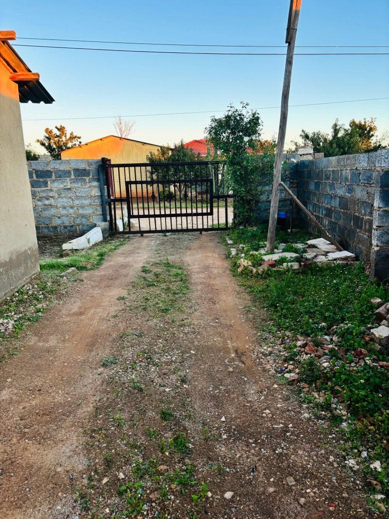 2 Bedroom Property for Sale in Orange Farm Gauteng