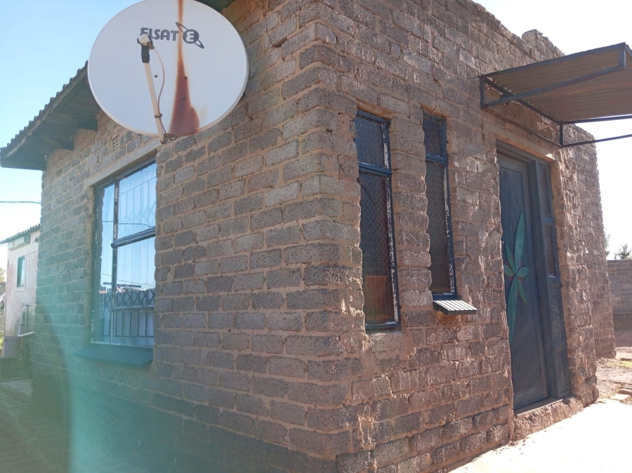 3 Bedroom Property for Sale in Lakeside Gauteng