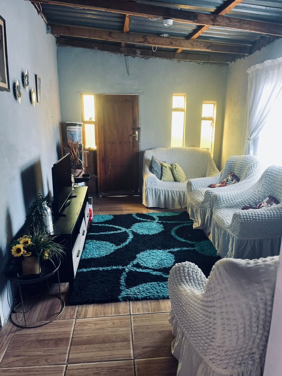 3 Bedroom Property for Sale in Lakeside Gauteng
