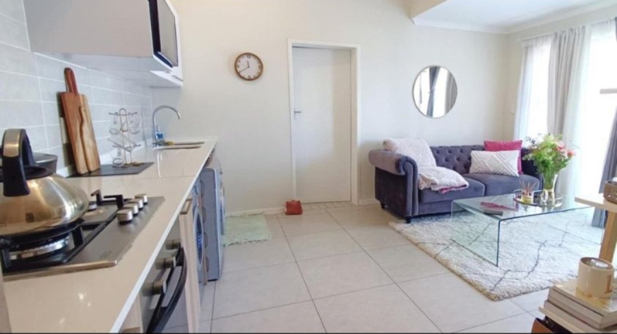 1 Bedroom Property for Sale in Modderfontein Gauteng