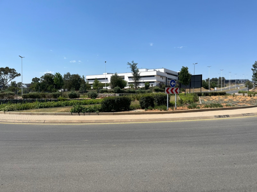 1 Bedroom Property for Sale in Modderfontein Gauteng