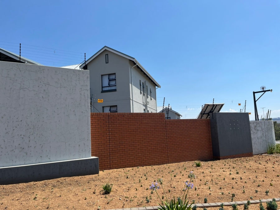 1 Bedroom Property for Sale in Modderfontein Gauteng