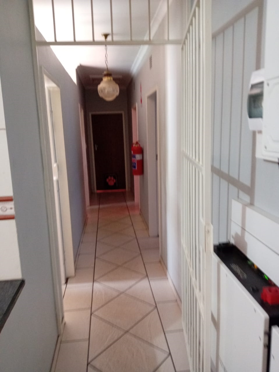 3 Bedroom Property for Sale in Vanderbijlpark SE 2 Gauteng