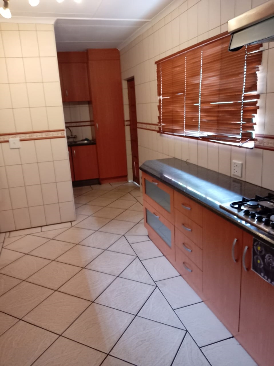 3 Bedroom Property for Sale in Vanderbijlpark SE 2 Gauteng