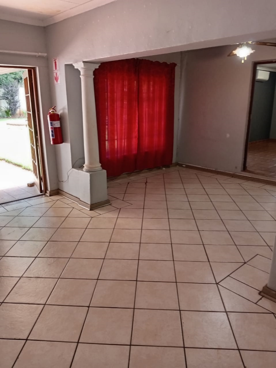 3 Bedroom Property for Sale in Vanderbijlpark SE 2 Gauteng