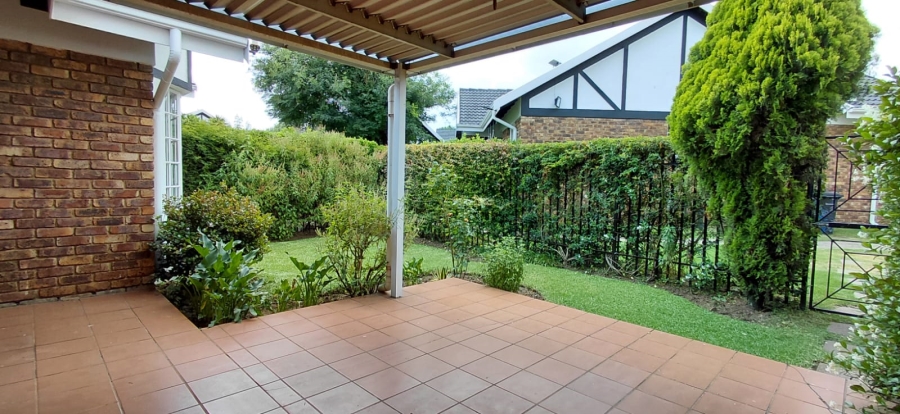 2 Bedroom Property for Sale in Beyers Park Gauteng